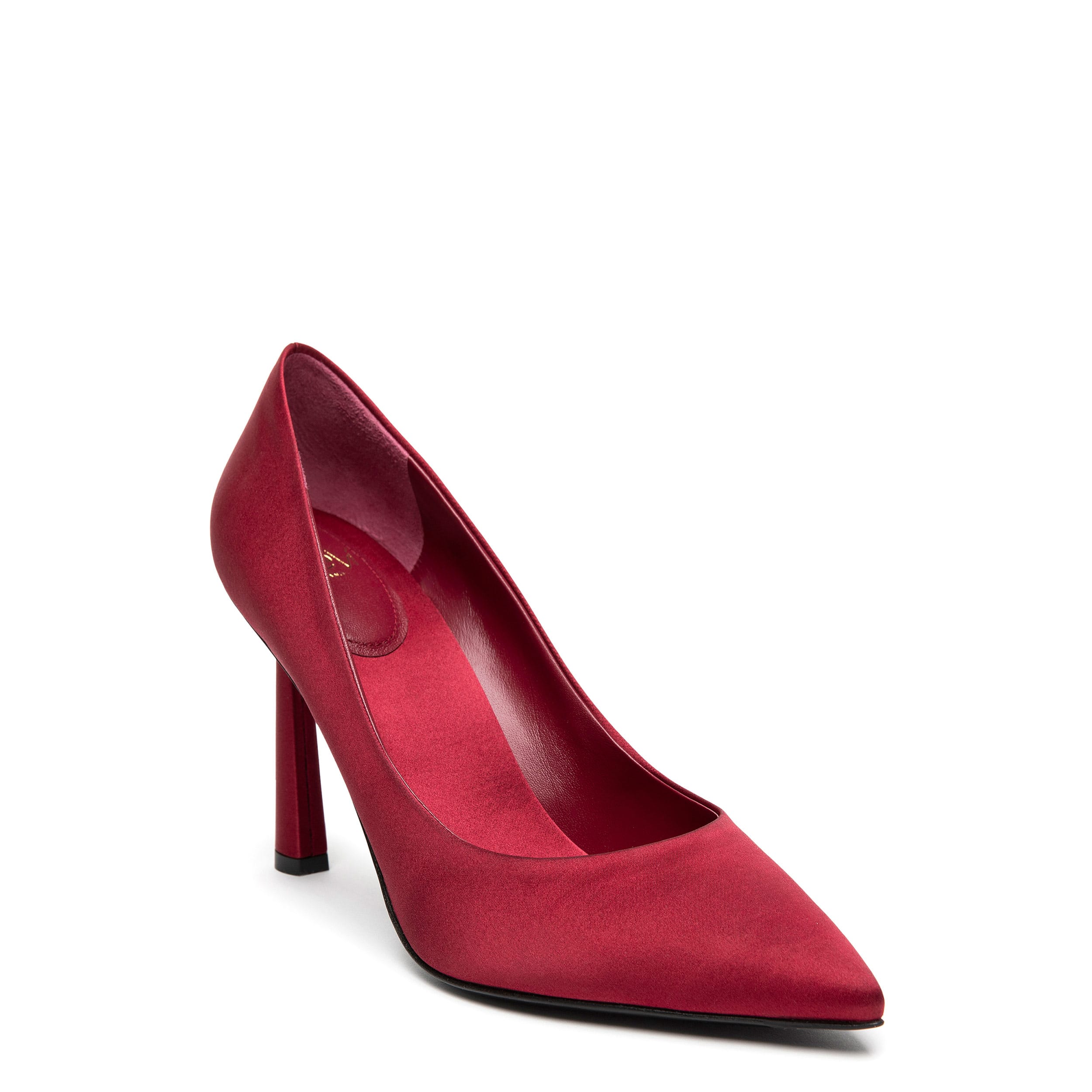 sexy and glamour shoes for woman