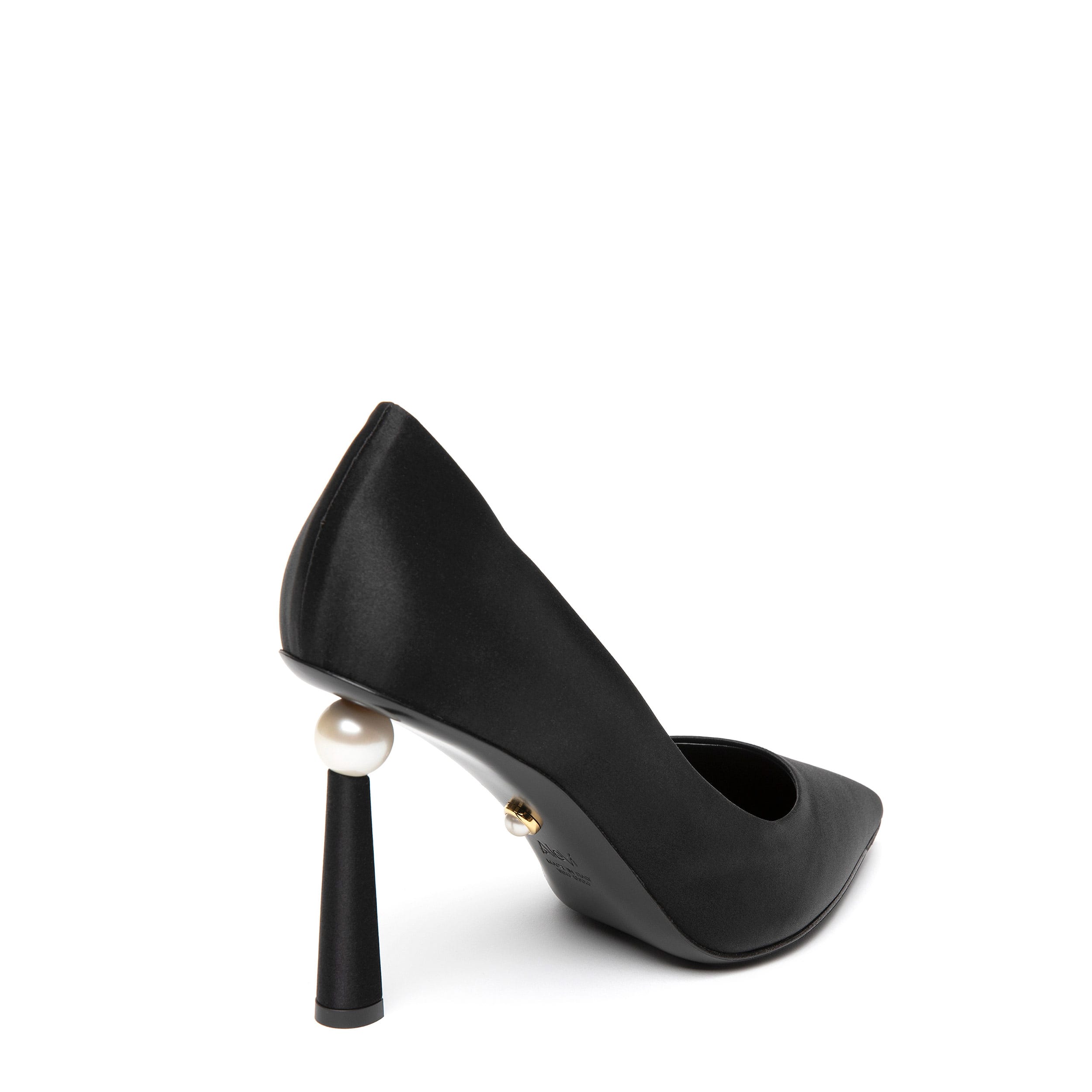 Décolleté satin black Alevì Milano